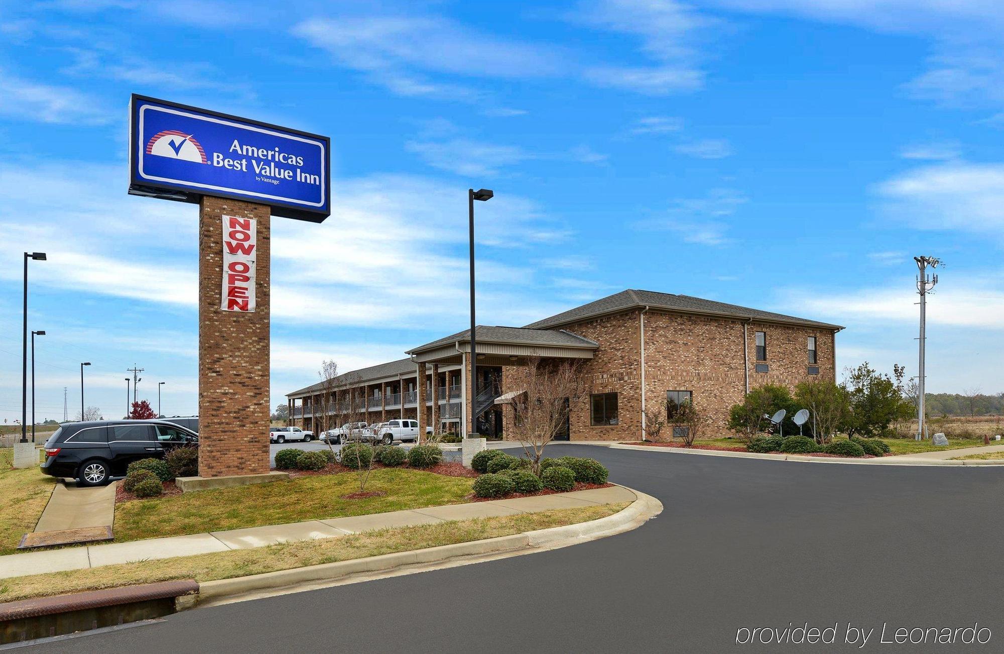 Americas Best Value Inn Byhalia Exterior foto